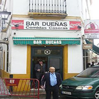 Abril 2008: Bar Dueñas.