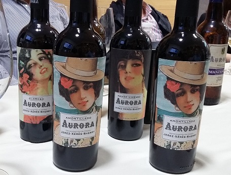 Apoloybaco, en la presentación de Bodegas Yuste, en la enoteca «Viña & Licor».